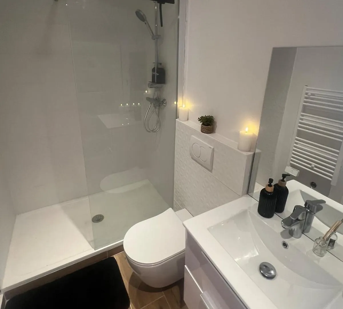 Apartment Suite Detente Avec Spa Proche De Cassis Et Marseille Aubagne